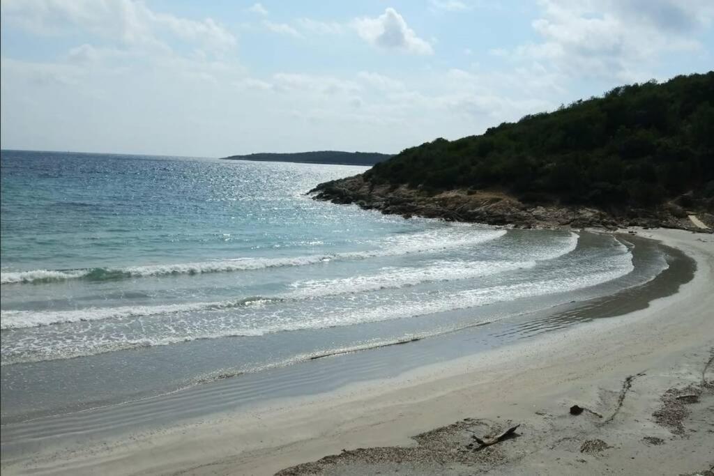 Podstrazje Getaway House Gundulaヴィラ エクステリア 写真